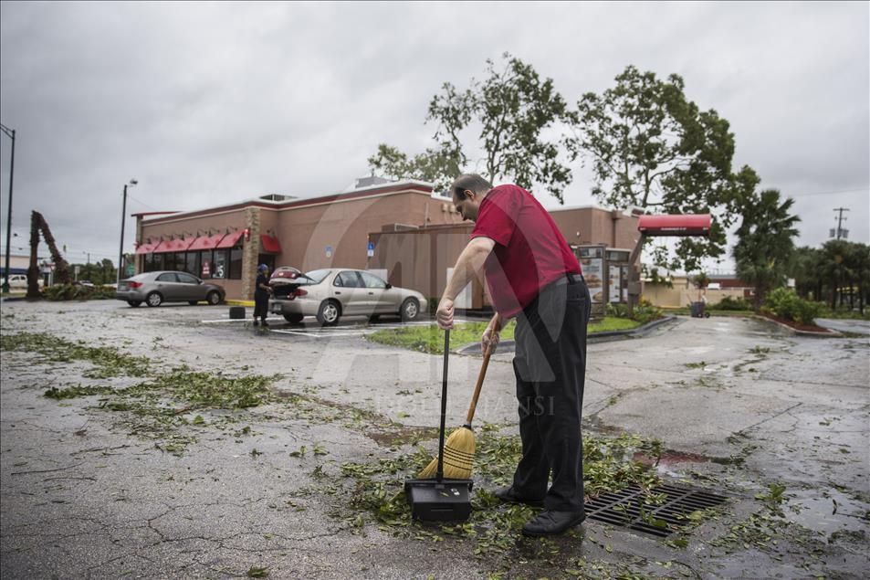 Hurricane Matthew Clean-up