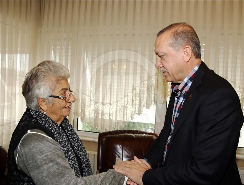 Cumhurbaşkanı Erdoğan'dan şehit ailelerine taziye ziyareti