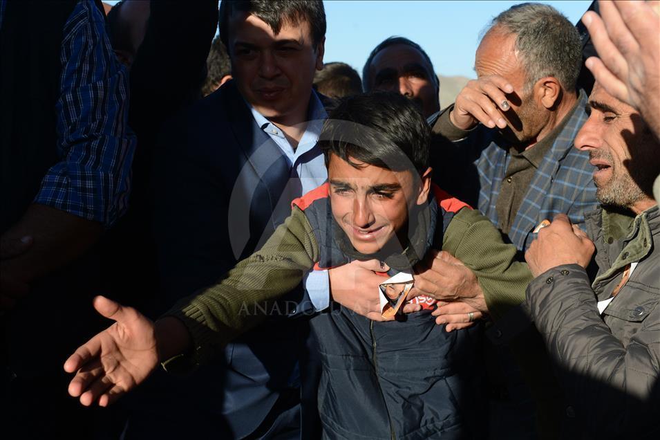 Van'daki AK Parti ilçe başkan yardımcısına terör saldırısı