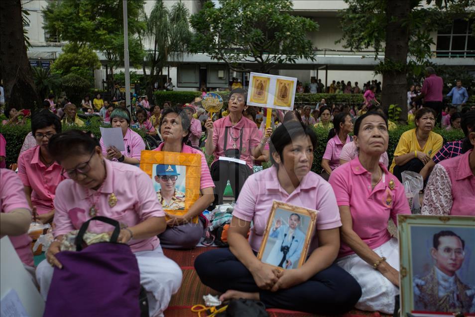 Tayland Kralı Bhumibol hayatını kaybetti