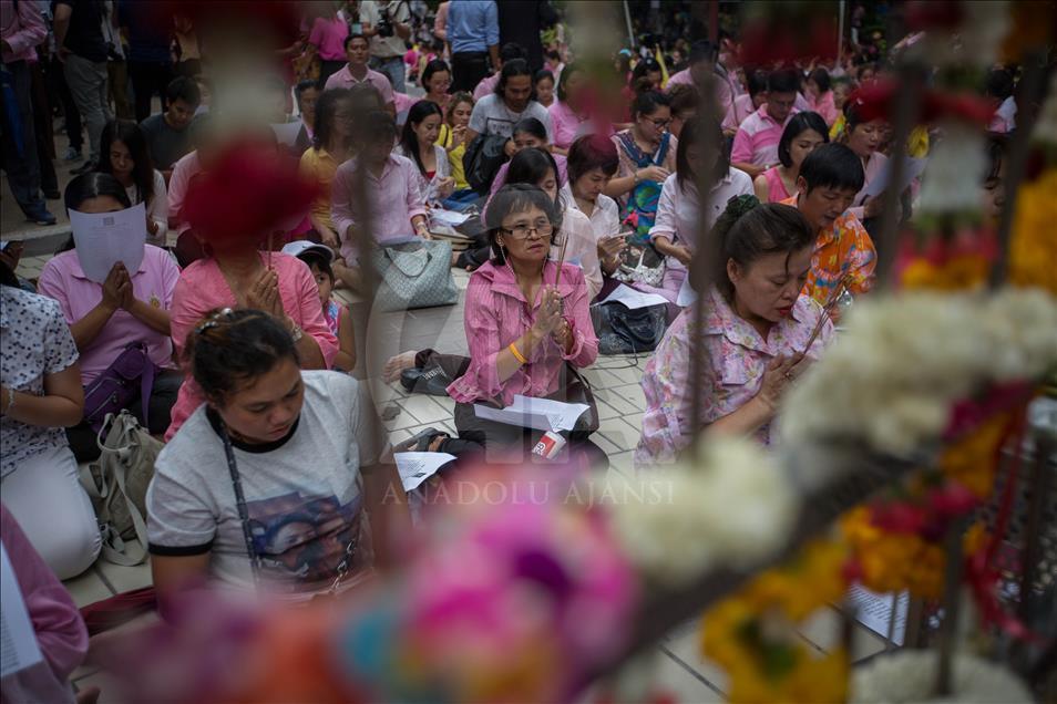 Tayland Kralı Bhumibol hayatını kaybetti
