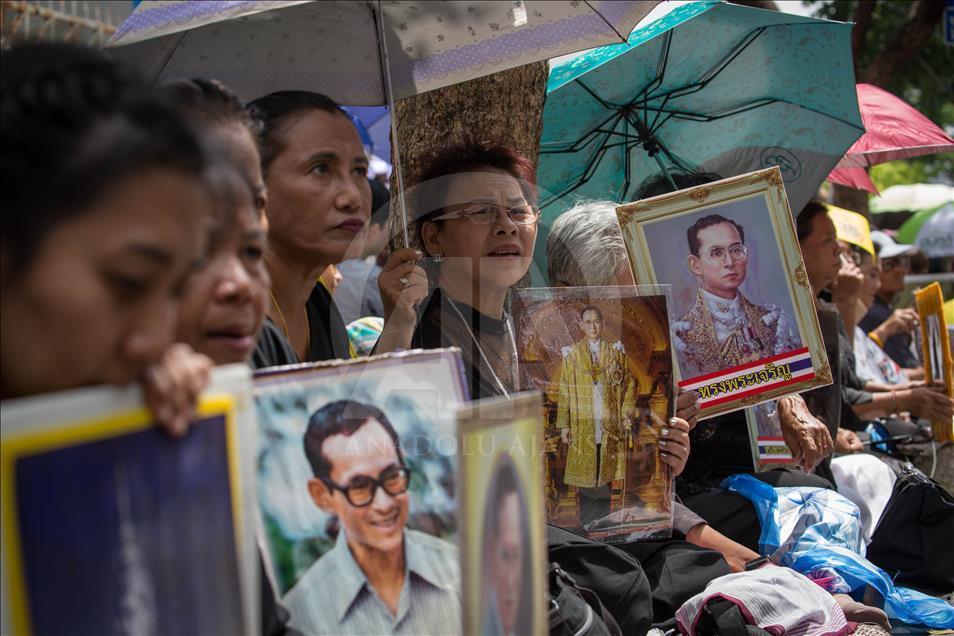 One year period of mourning declared after Thailand’s King Bhumibol Adulyadej death