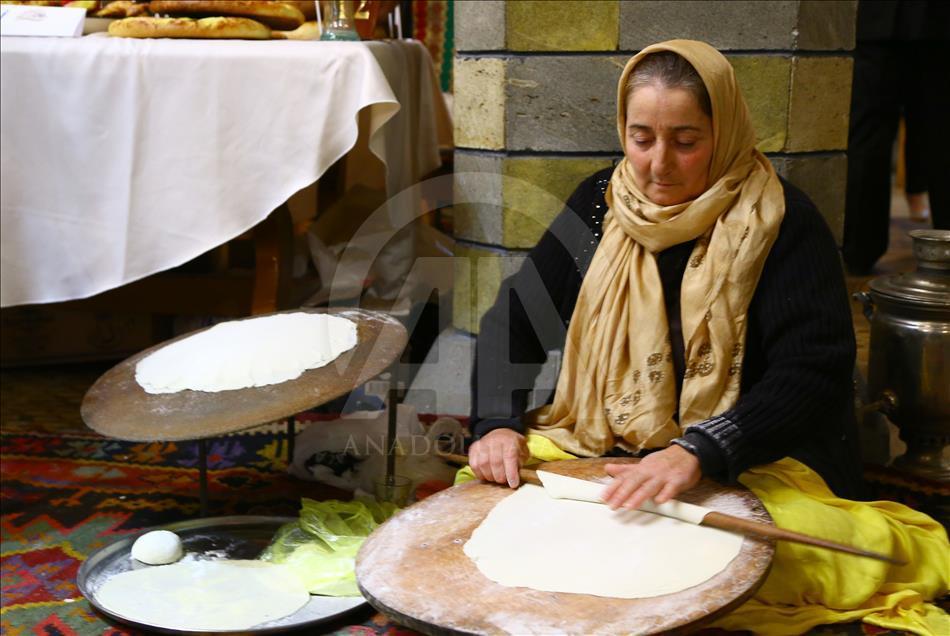 Azerbaycan'da ekmek festivali düzenlendi  