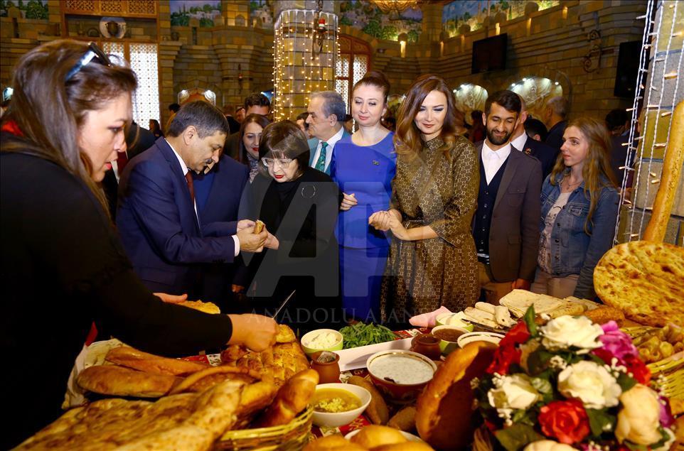 Azerbaycan'da ekmek festivali düzenlendi  