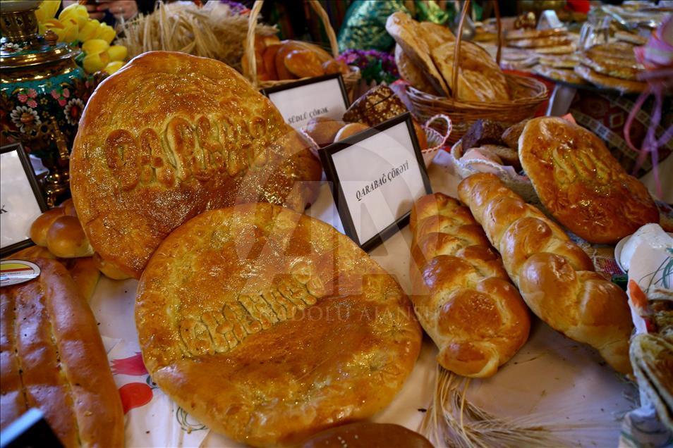 Azerbaycan'da ekmek festivali düzenlendi  