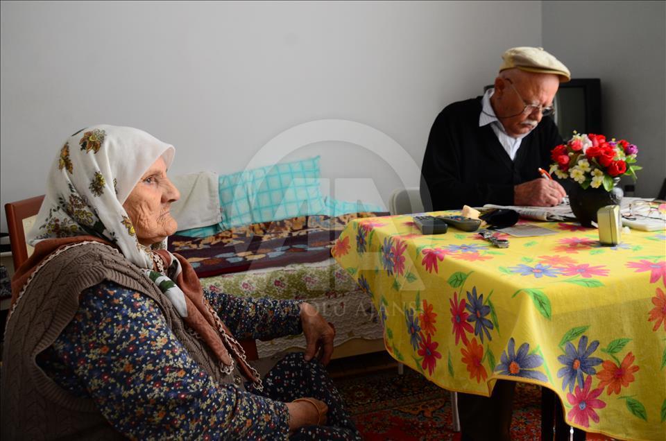 Huzurevinde bir "sevda masalı"