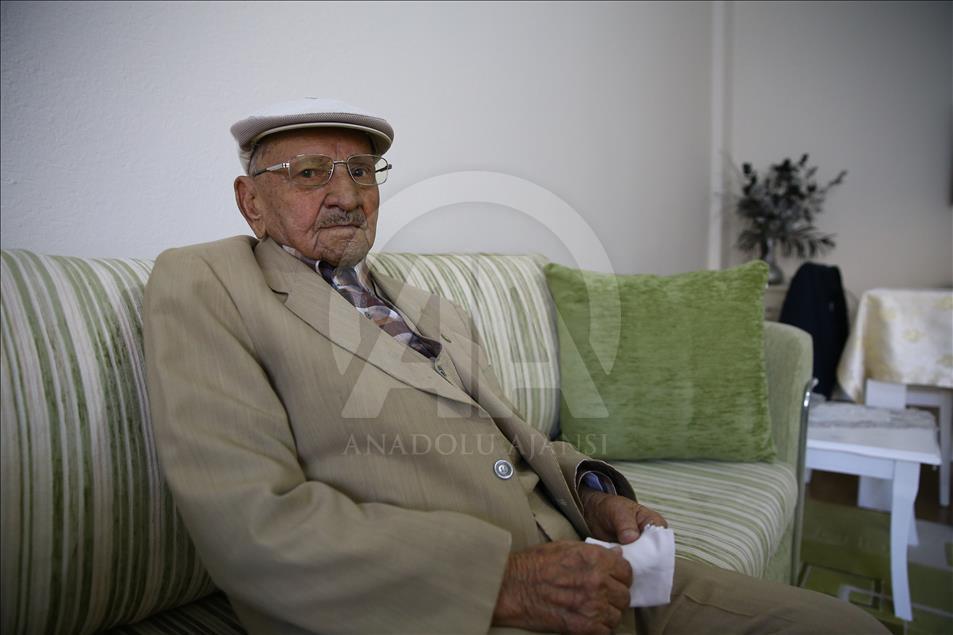 Asırlık nine ve dedeler "Cumhuriyet"i anlattı