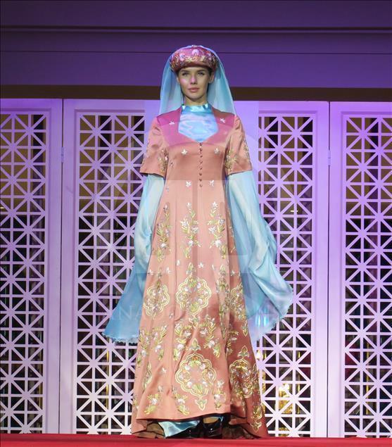 نمایش لباس های دوران عثمانی در قزاقستان 