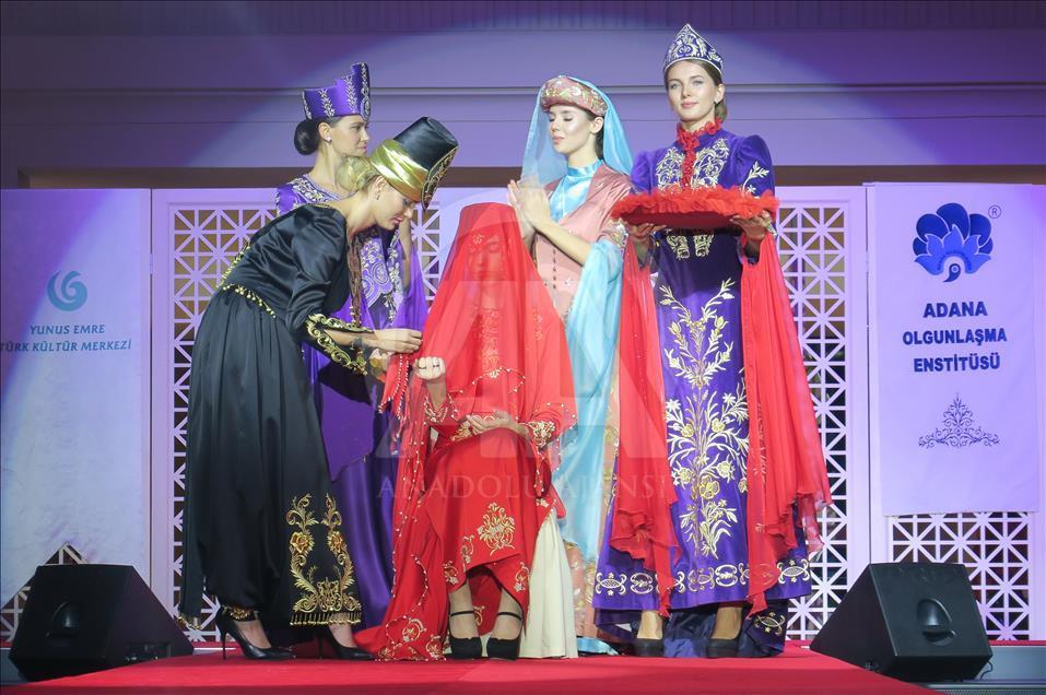 نمایش لباس های دوران عثمانی در قزاقستان 