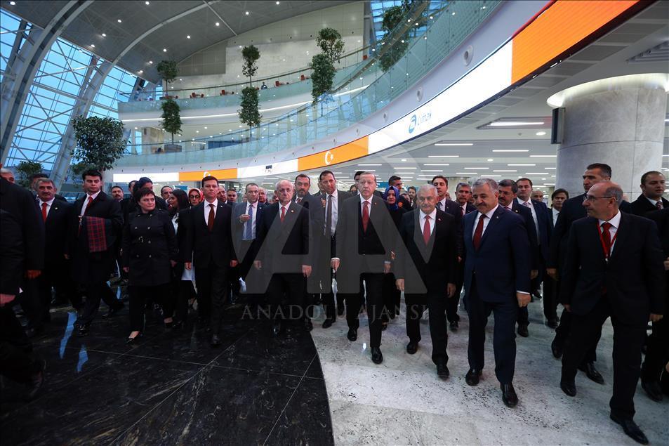 Cumhurbaşkanı Erdoğan, Ankara YHT Gar Açılış Töreni'ne katıldı