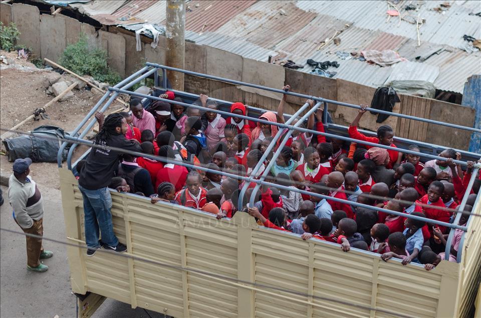 Kenya'da 600 kimsesiz çocuk iki katlı yetimhanede kalıyor