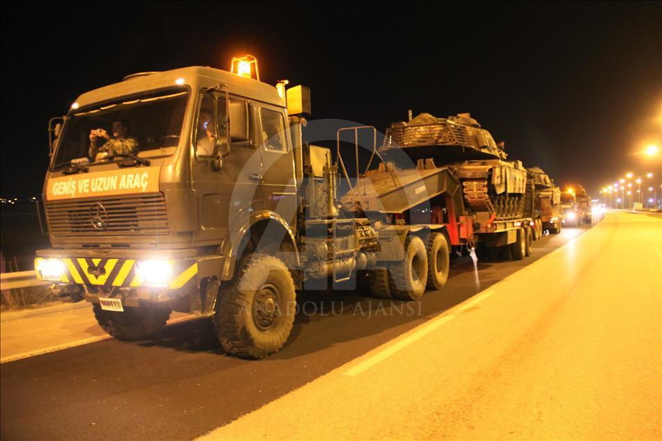 Sınıra tank ve zırhlı araç sevkiyatı
