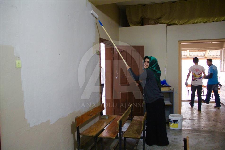 "Gönüllü melekler" köy çocukları için seferber oldu