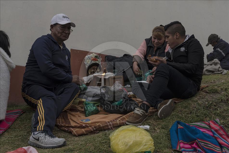 Feast of Las Natitas in Bolivia 