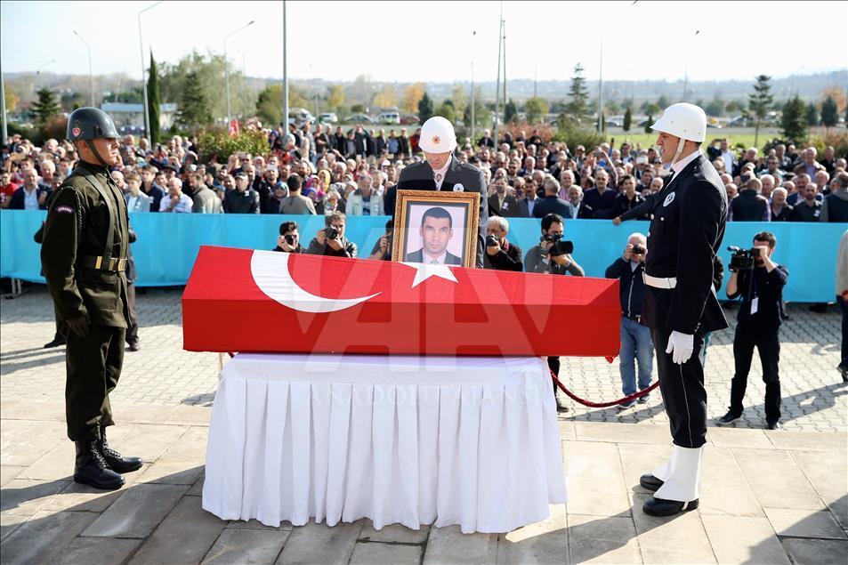 Şehit kaymakam son yolculuğuna uğurlanıyor