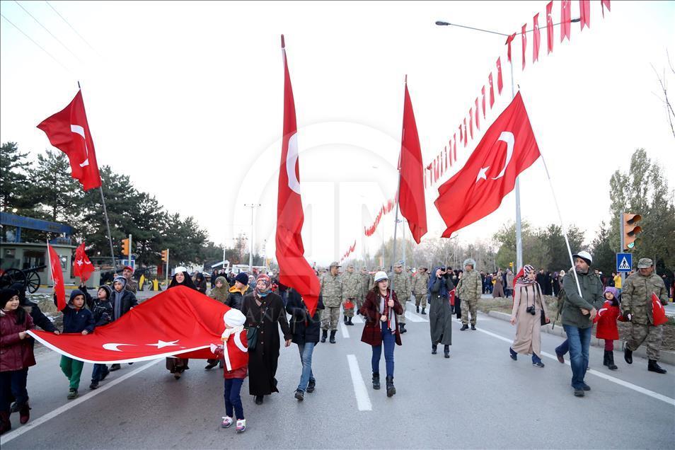 Erzurum'da binler tarihine yürüdü