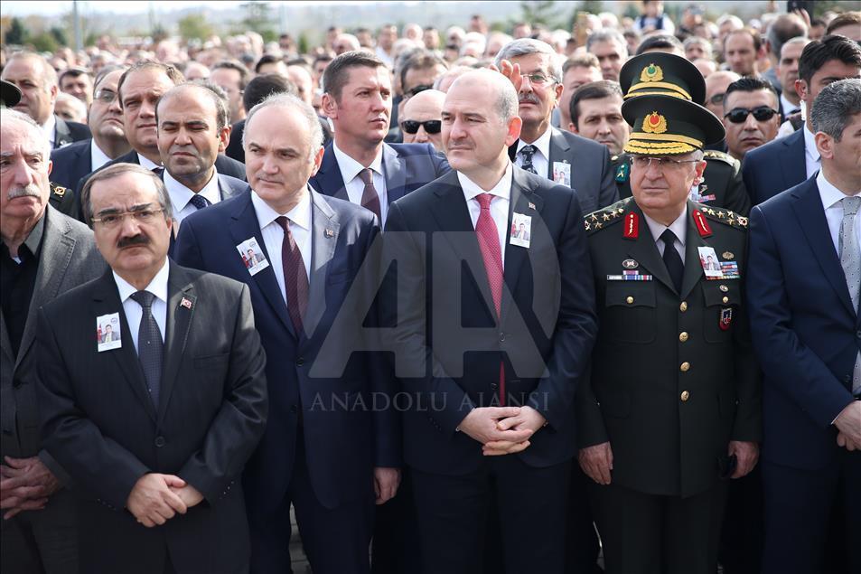 Şehit kaymakam son yolculuğuna uğurlanıyor