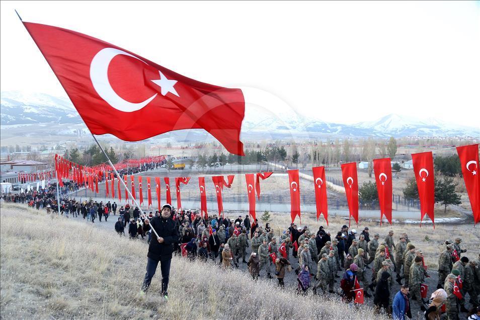 Erzurum'da binler tarihine yürüdü