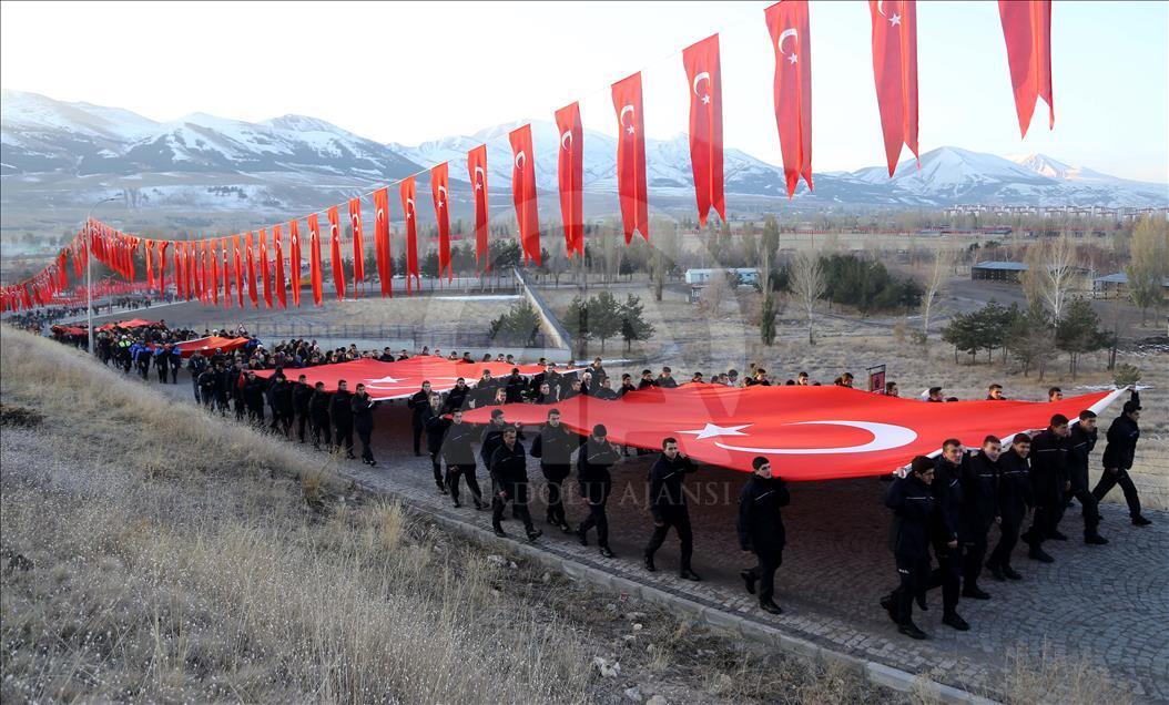 Erzurum'da binler tarihine yürüdü
