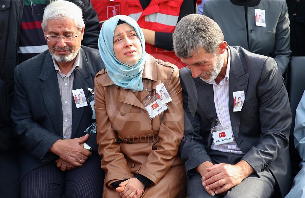 Şehit kaymakam son yolculuğuna uğurlanıyor