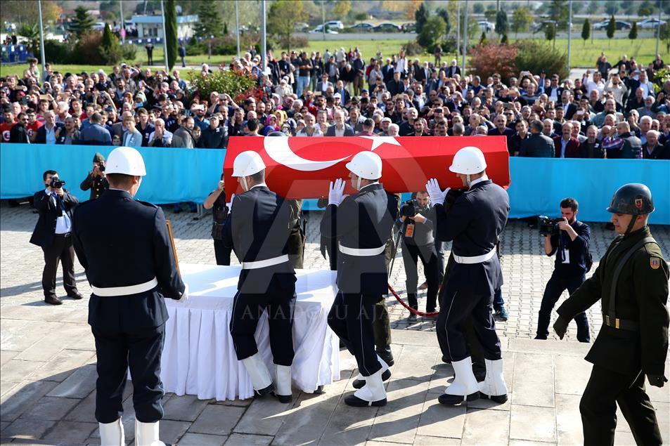 Şehit kaymakam son yolculuğuna uğurlanıyor
