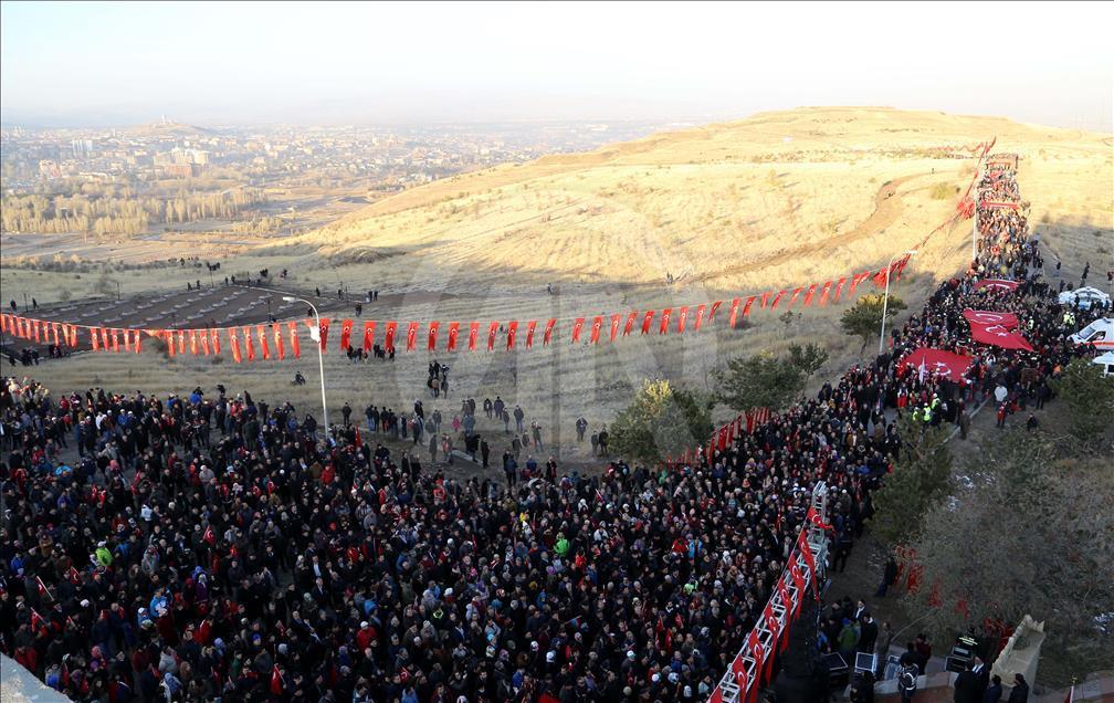 Erzurum'da binler tarihine yürüdü