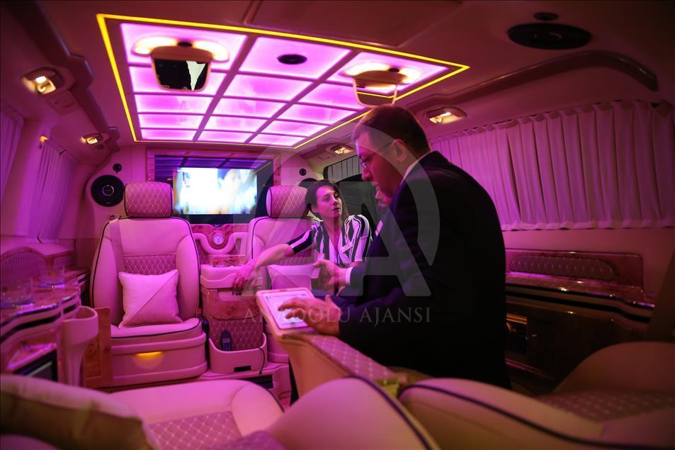 Araplara "klozetli" VIP araç