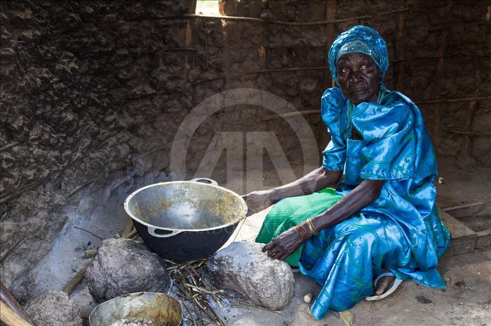 Ugandalı çift yıllar sonra yeniden görmeye başladı