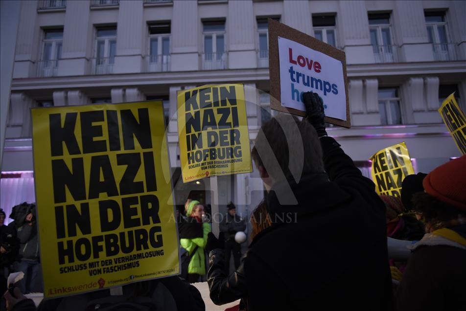 Viyana'da Norbert Hofer'a karşı protesto