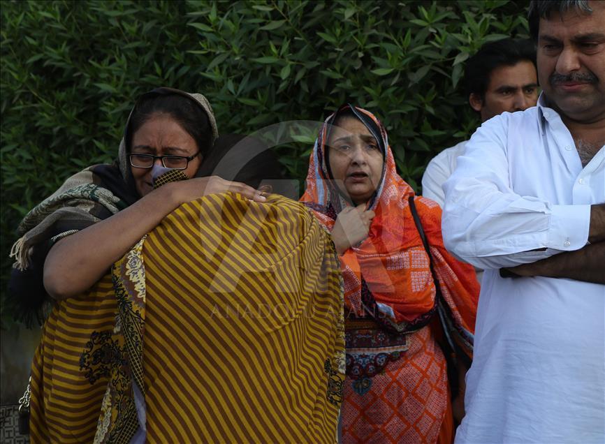 11 killed, 75 injured in Karachi Hotel Fire
