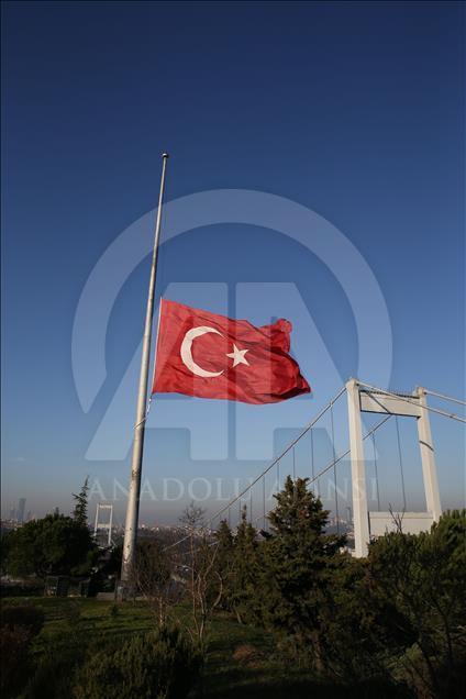İstanbul'daki terör saldırısı nedeniyle ülkede milli yas ilan edildi