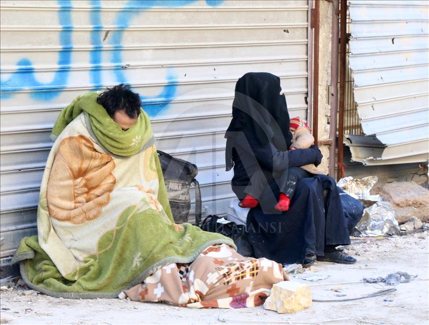 Evacuation of civilians in Aleppo
