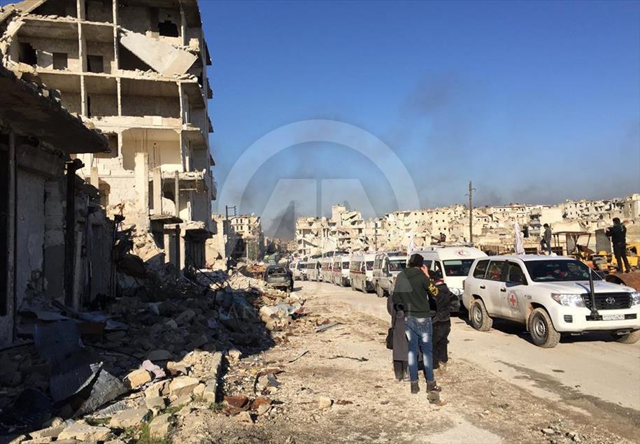 Evacuation of civilians in Aleppo 19