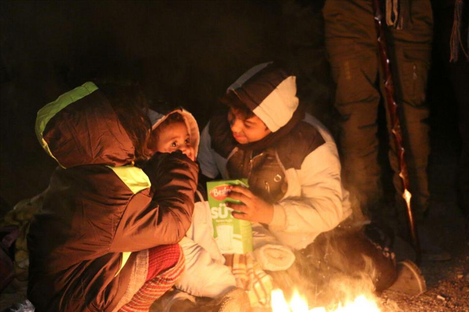Evacuation of civilians in Aleppo