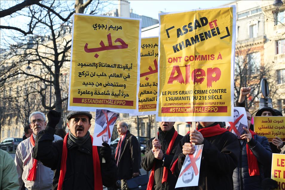 Demonstration for Aleppo in Paris