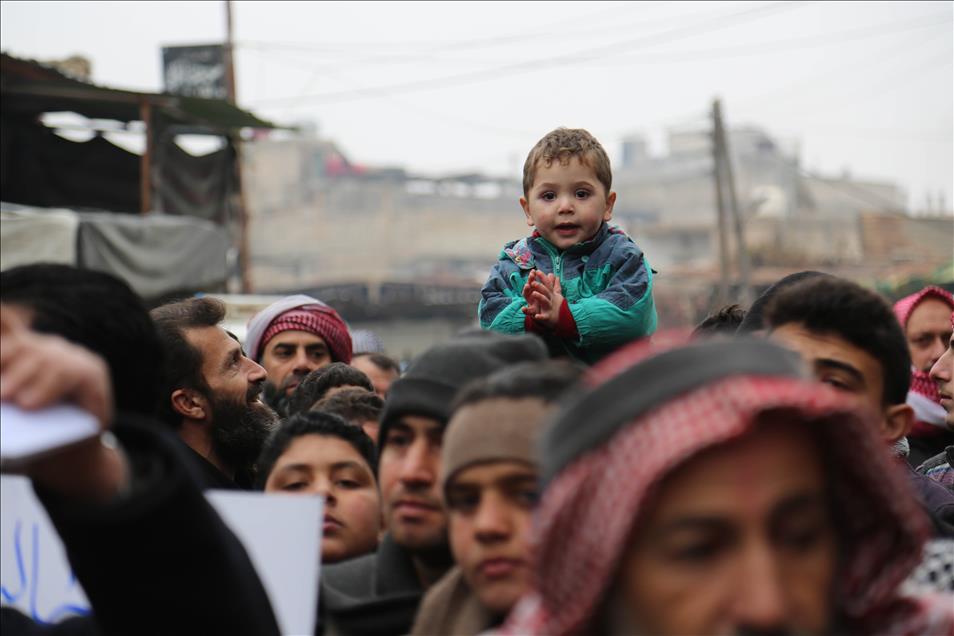 Demonstration for Aleppo in Damascus