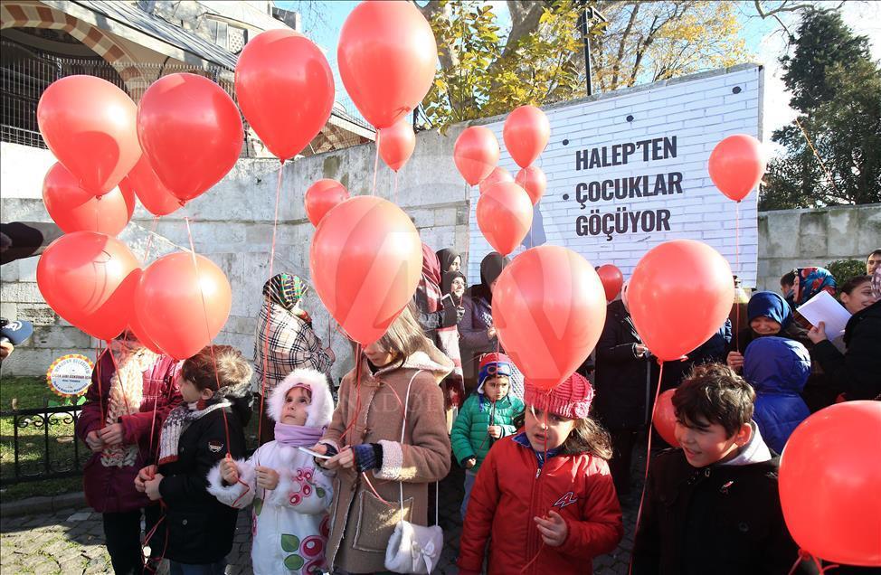 Halep'teki çocuklar için balon uçurdular