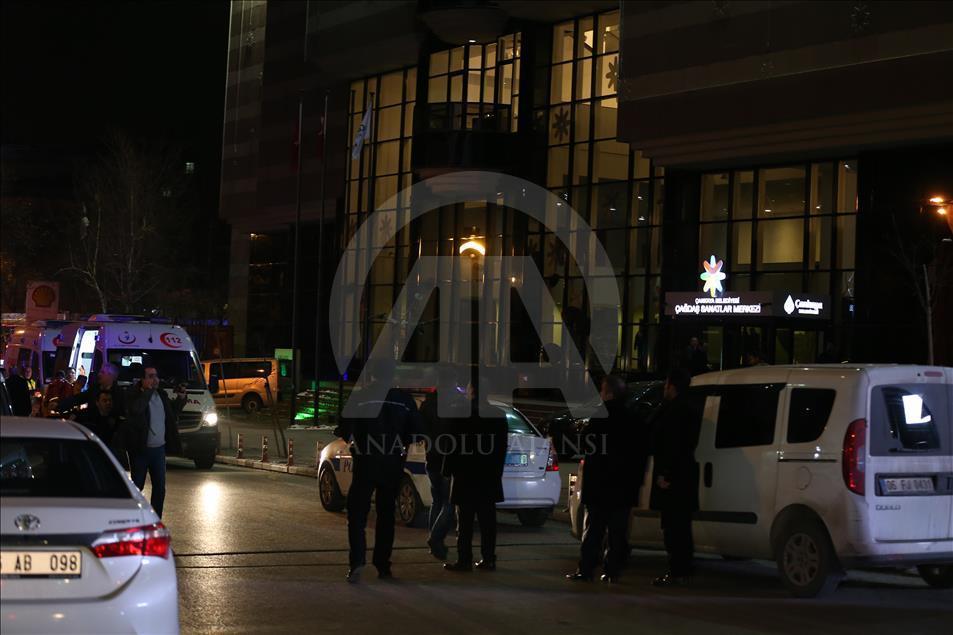 Rusya'nın Ankara Büyükelçisi Karlov silahlı saldırıya uğradı
