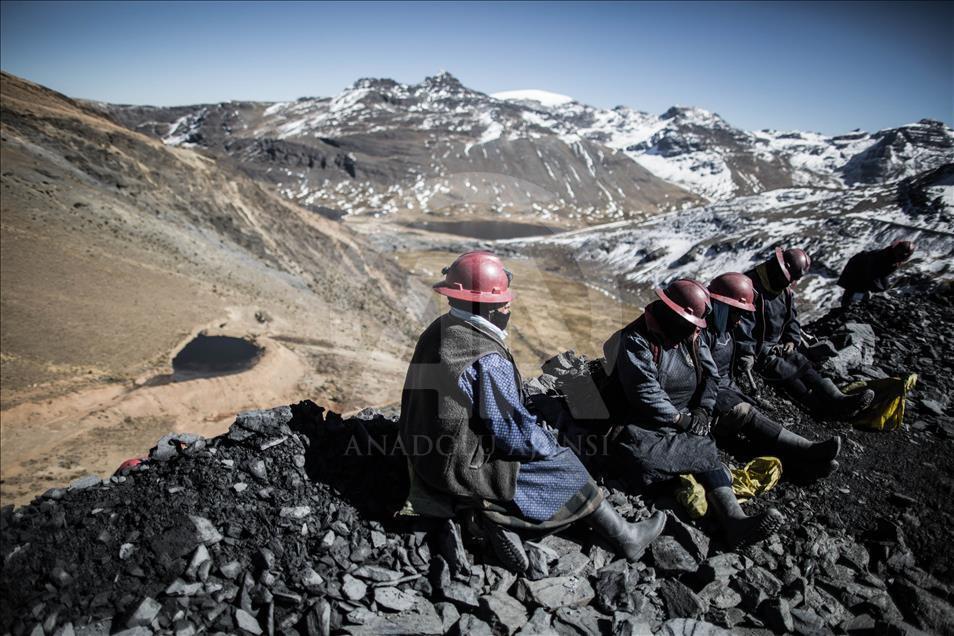 Peru La Rinconada altın madeni