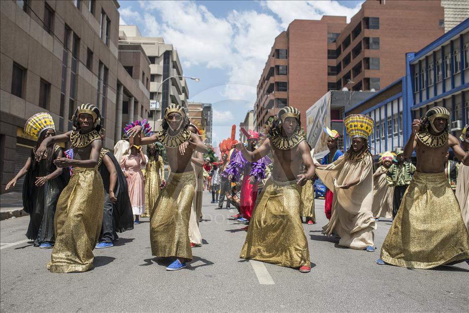 Güney Afrika’da “Johannesburg Karnavalı”