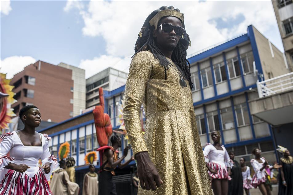 Güney Afrika’da “Johannesburg Karnavalı”