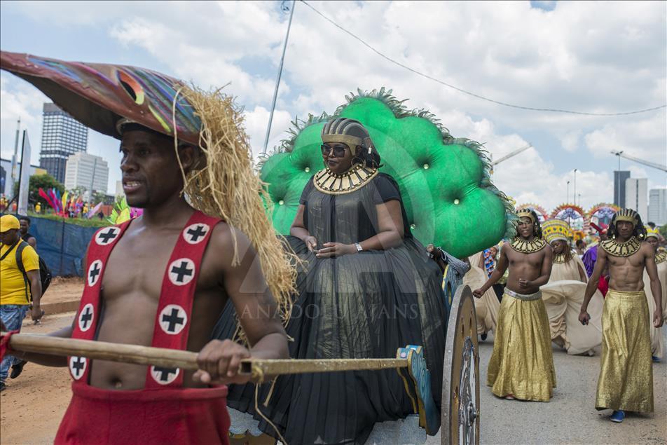 Güney Afrika’da “Johannesburg Karnavalı”
