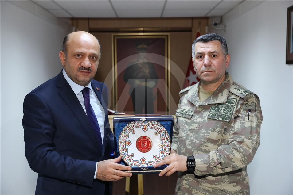 Milli Savunma Bakanı Fikri Işık Şırnak'ta