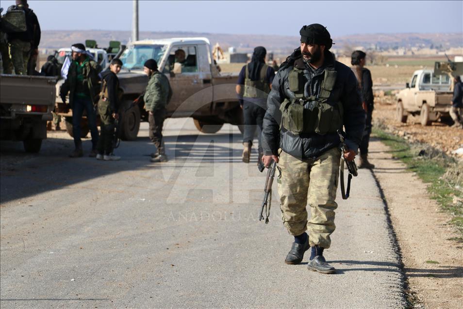 TSK destekli ÖSO'nun El Bab ilçe merkezine doğru ilerleyişi sürüyor