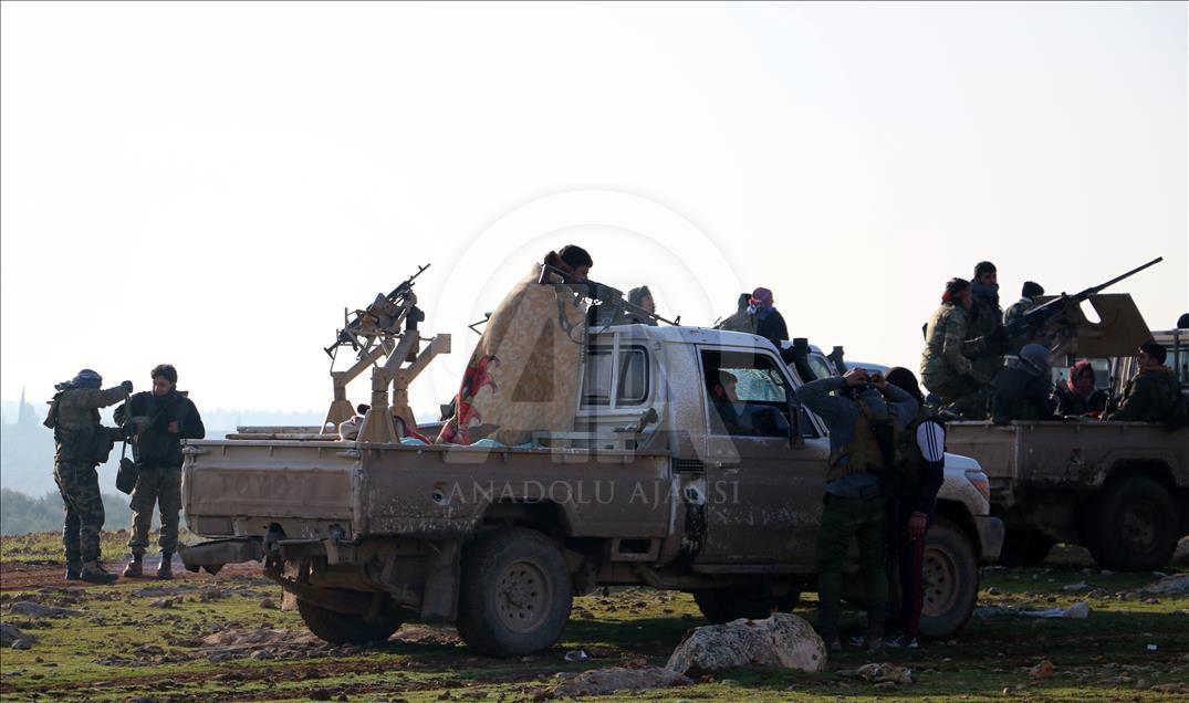 TSK destekli ÖSO'nun El Bab ilçe merkezine doğru ilerleyişi sürüyor