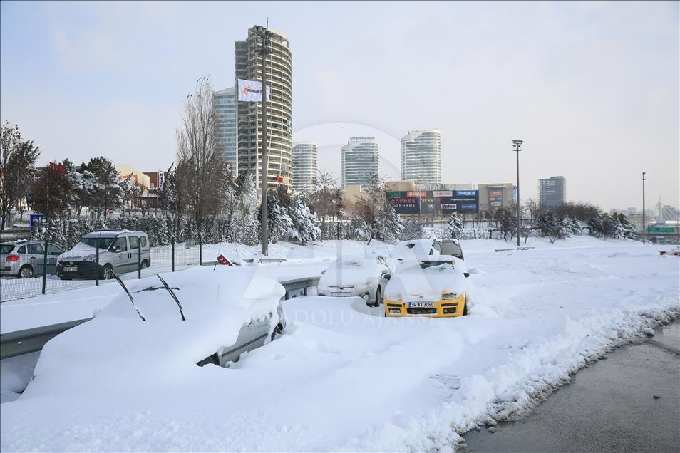 İstanbul'da kar yağışı