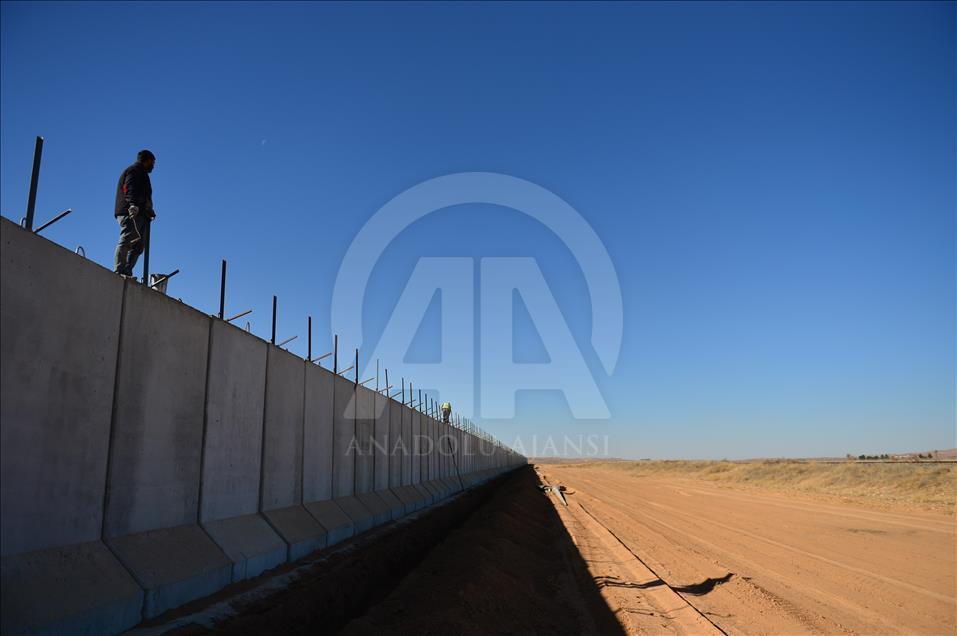 Sınır hattında "güvenlik duvarı" memnuniyeti