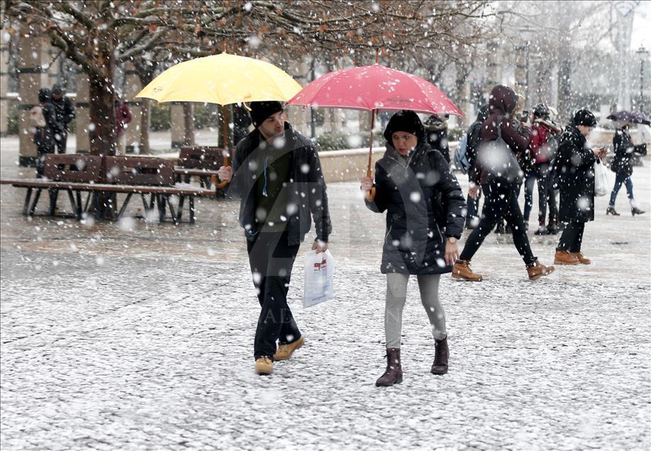 İzmir'de kar yağışı