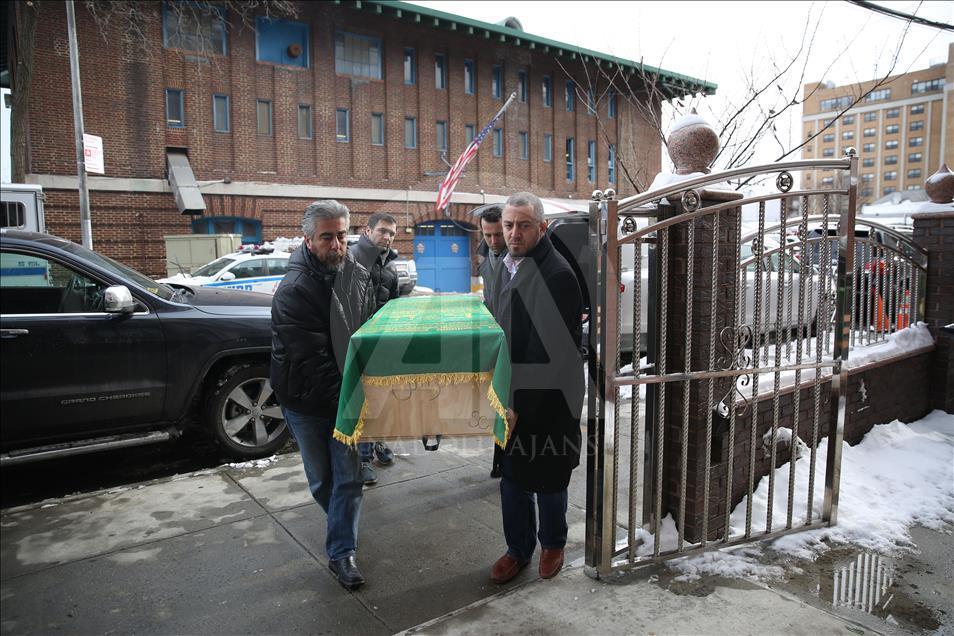 Osmanlı hanedan reisi Osmanoğlu vefat etti
