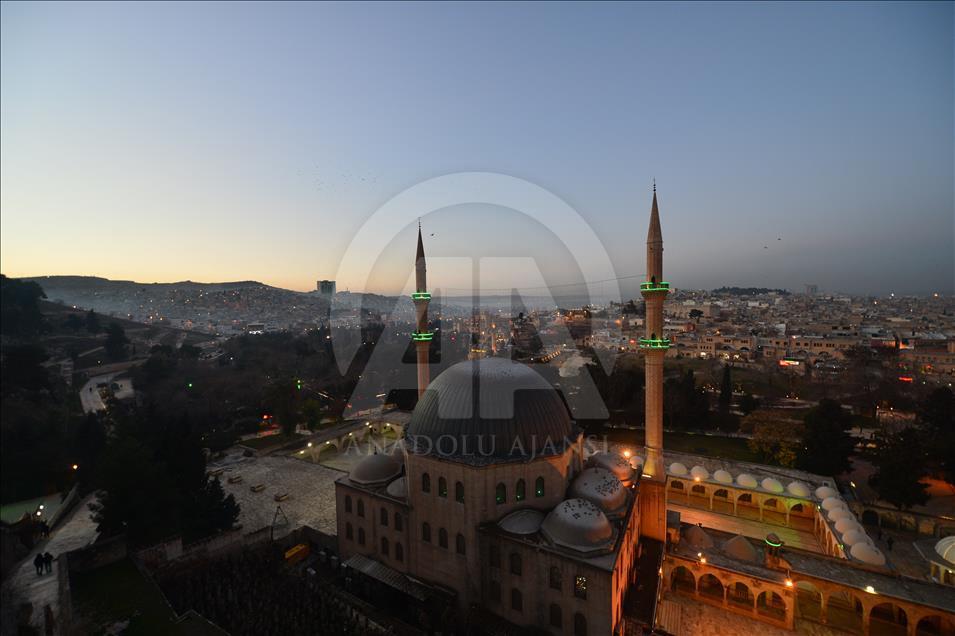 Balıklıgöl yerleşkesinde akşam